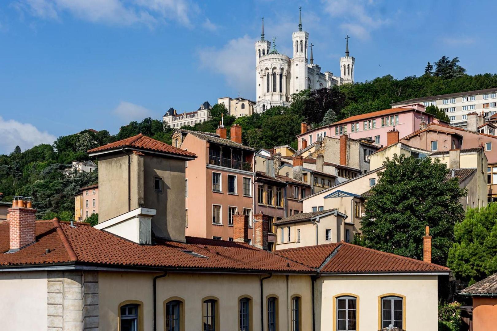 Sky'Room - Jacuzzi & Vue - Vieux Lyon Buitenkant foto
