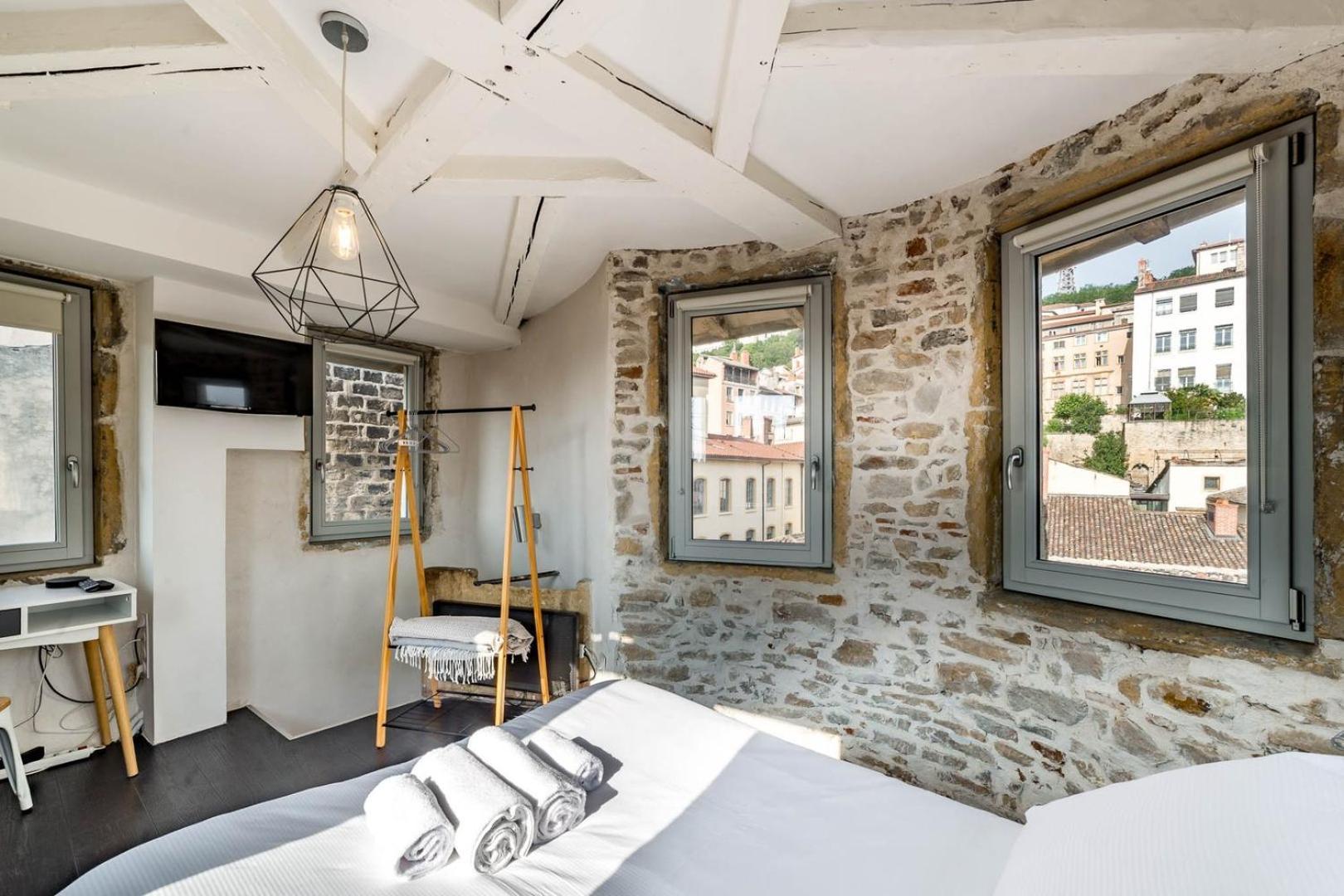 Sky'Room - Jacuzzi & Vue - Vieux Lyon Buitenkant foto