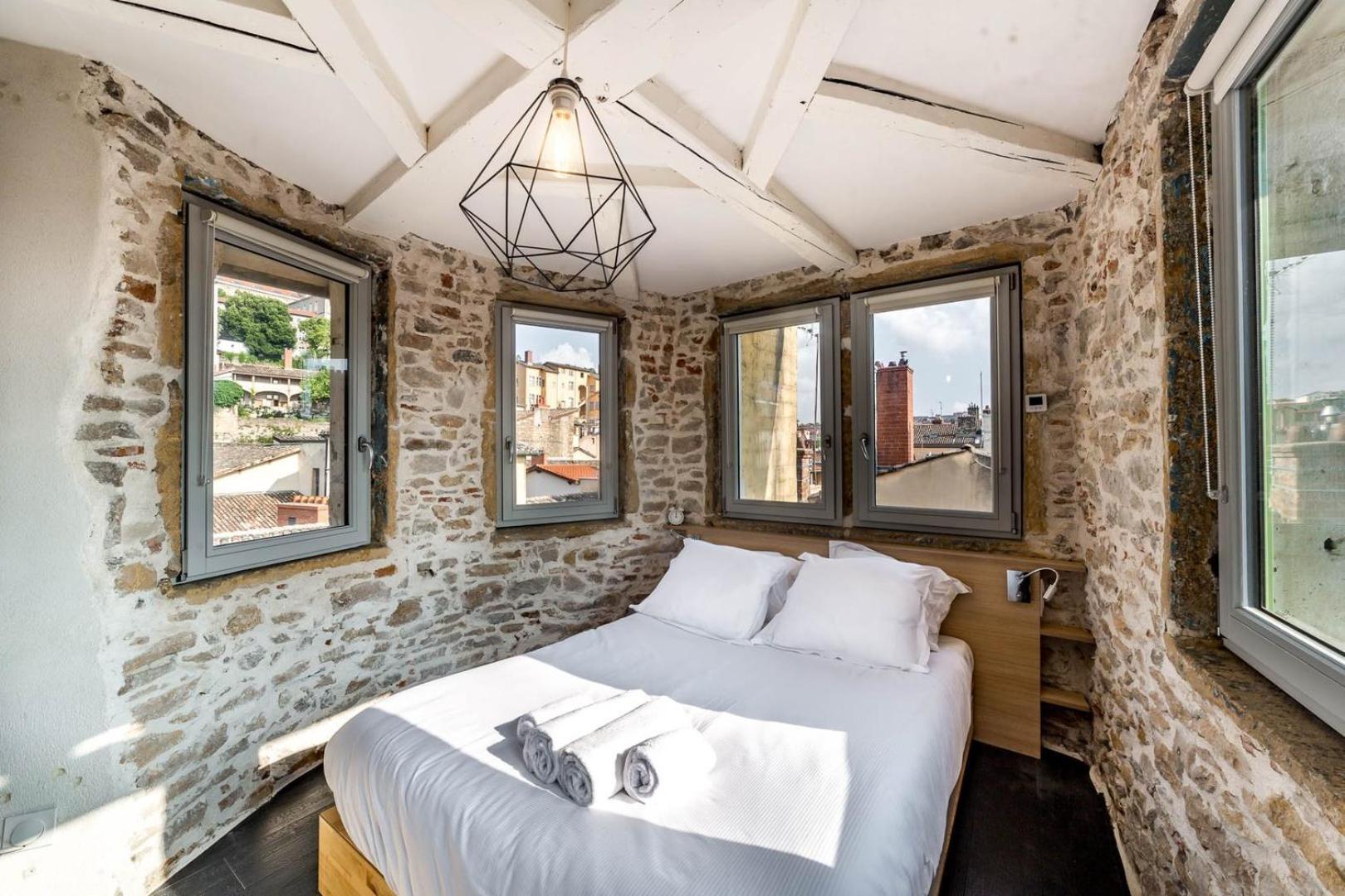 Sky'Room - Jacuzzi & Vue - Vieux Lyon Buitenkant foto