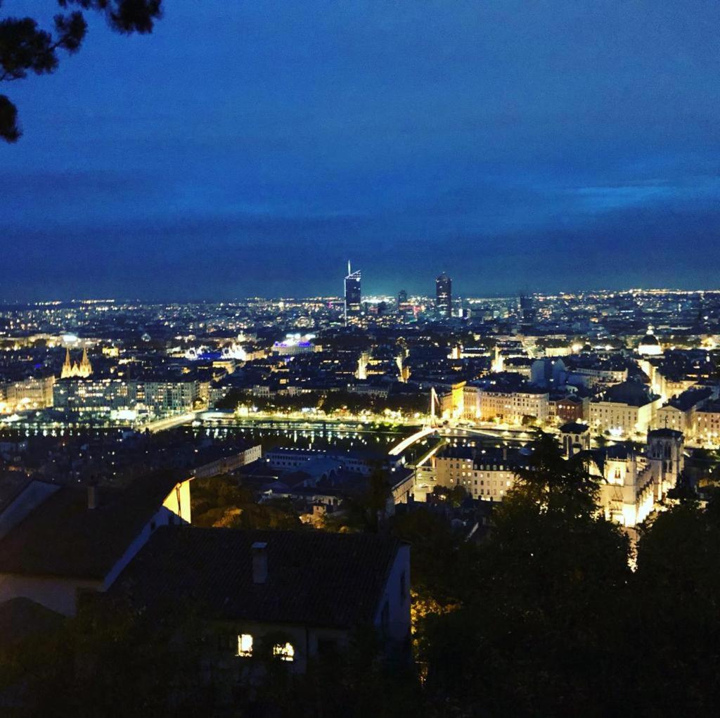 Sky'Room - Jacuzzi & Vue - Vieux Lyon Buitenkant foto